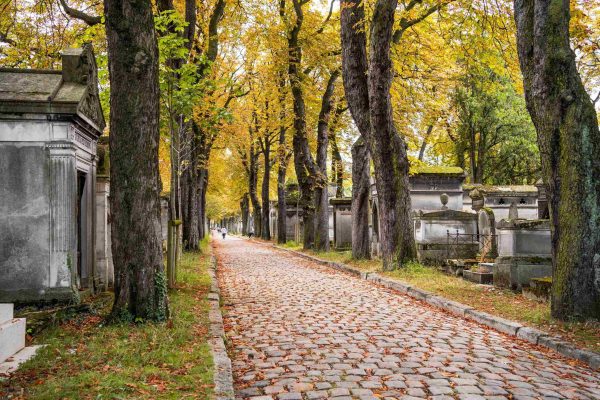 Père Lachaise: Mùa thu đổ sắc vào quá khứ