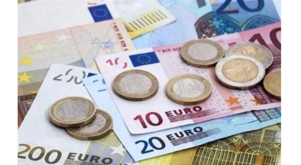 Chi phí sinh hoạt ở Pháp là bao nhiêu đối với một sinh viên?