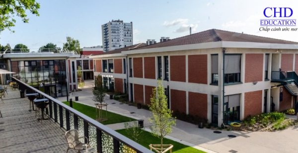 Trường Efrei: Du học trường công nghệ thông tin và truyền thông cực hot tại Pháp